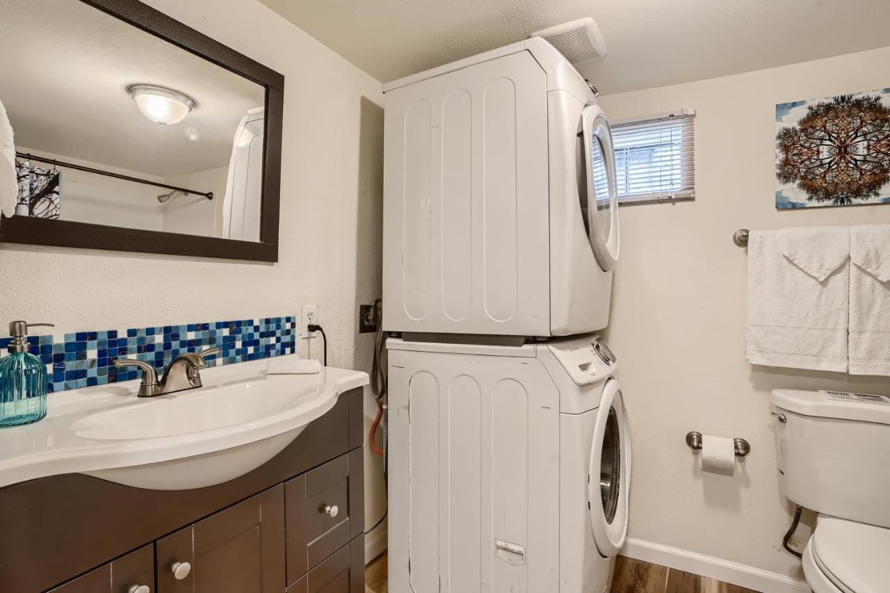 Sloans Lake Getaway - Basement Apartment Near Broncos And Downtown Denver 莱克伍德 外观 照片
